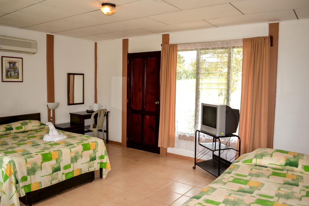 Hotel Termales Del Bosque & Hot Springs La Marina Exterior foto