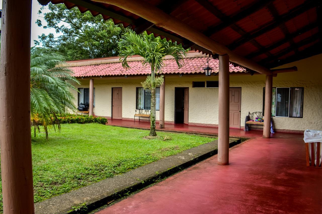 Hotel Termales Del Bosque & Hot Springs La Marina Exterior foto